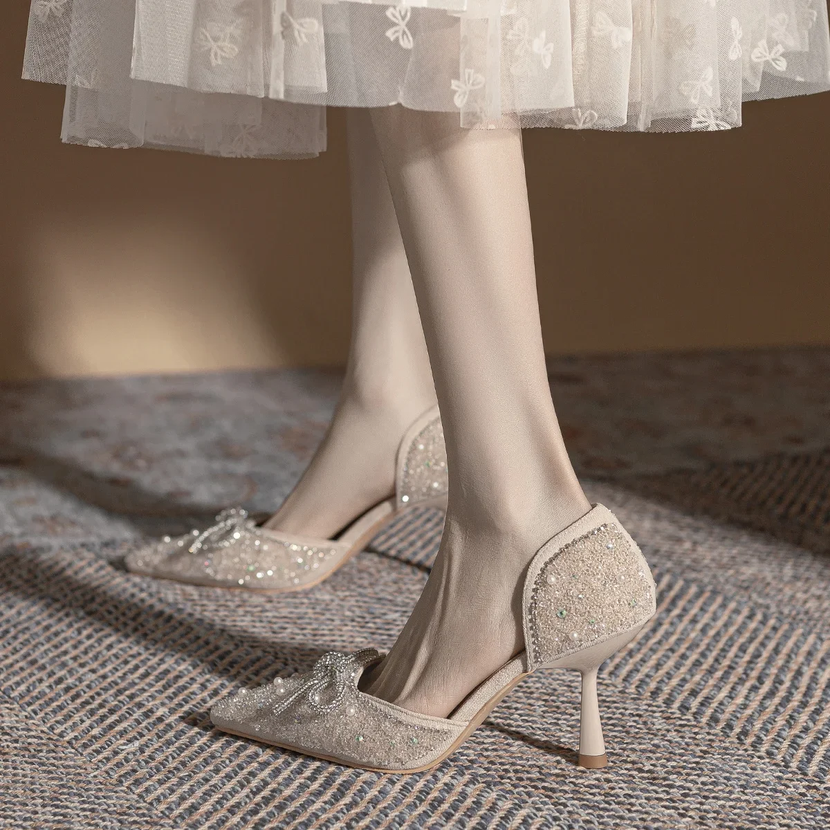 Rhinestone Bow Pointed Thin Heel High Heels, Spring/Summer New Hollow Wedding Shoes, Bridesmaid Shoes, Shallow Mouth