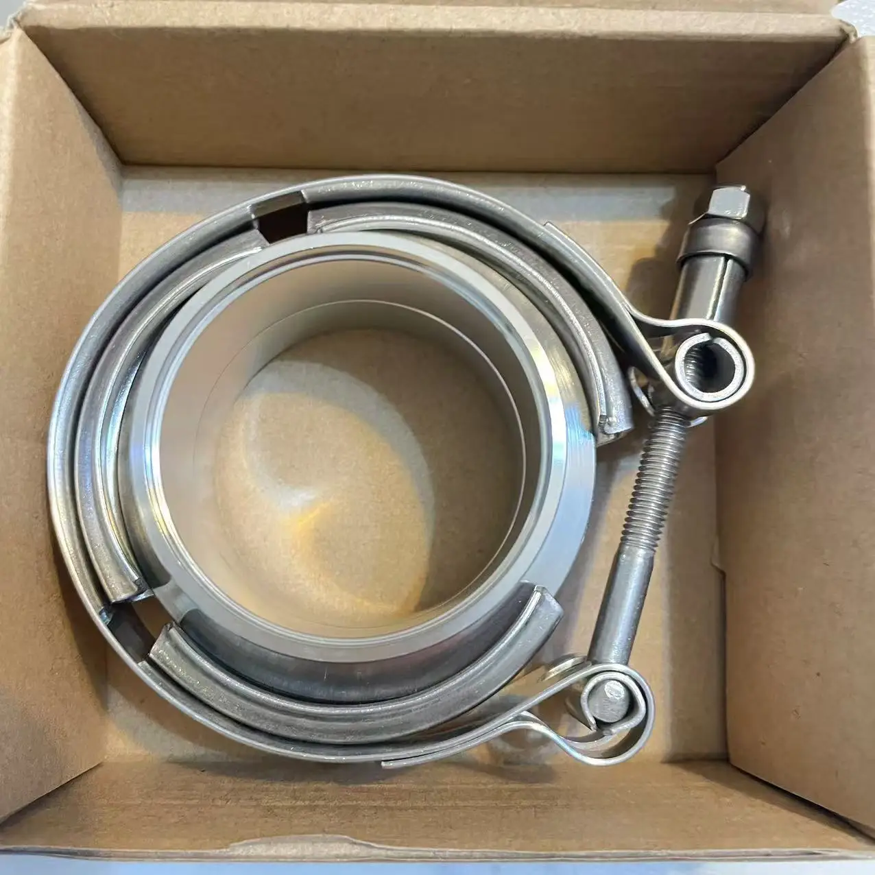 304 roestvrijstalen V-bandklem 2 "2,5" 3 inch 51 63 76 mm Turbo-uitlaatpijp Vbandklem Mannelijke Vrouwelijke Flens V-klemsets