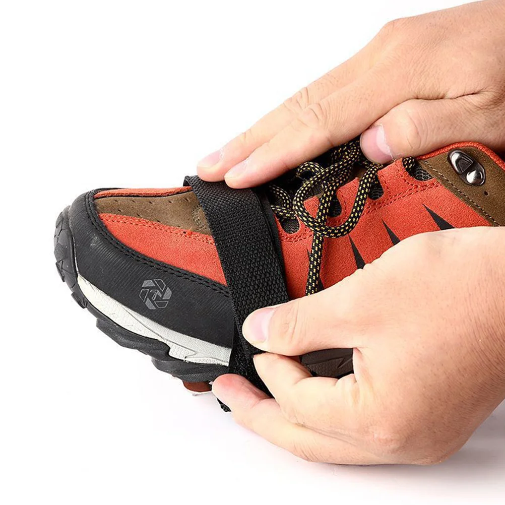 

1Pair 26 Toothed Crampons Anti-Slip Ice Shoe Cover Reinforced Grip Chain for Hiking Mountaineering Cold Weather Trekking