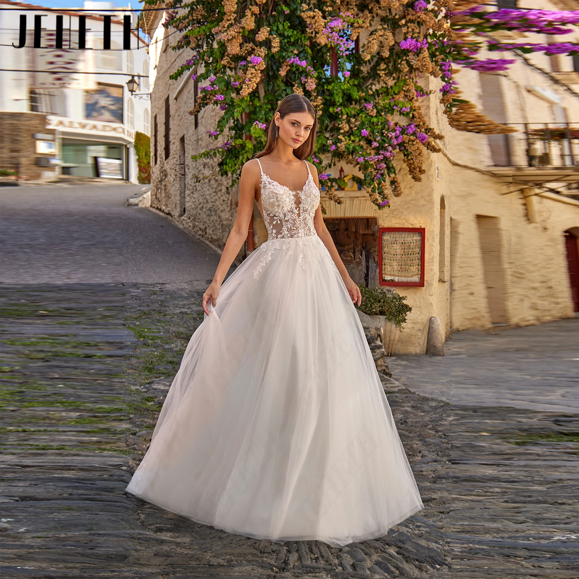 JEHETH Lace Appliques Deep V Back A Line Wedding Dresses Spaghetti Strap Tulle Sweep Train Illusion Bride Gowns Customized