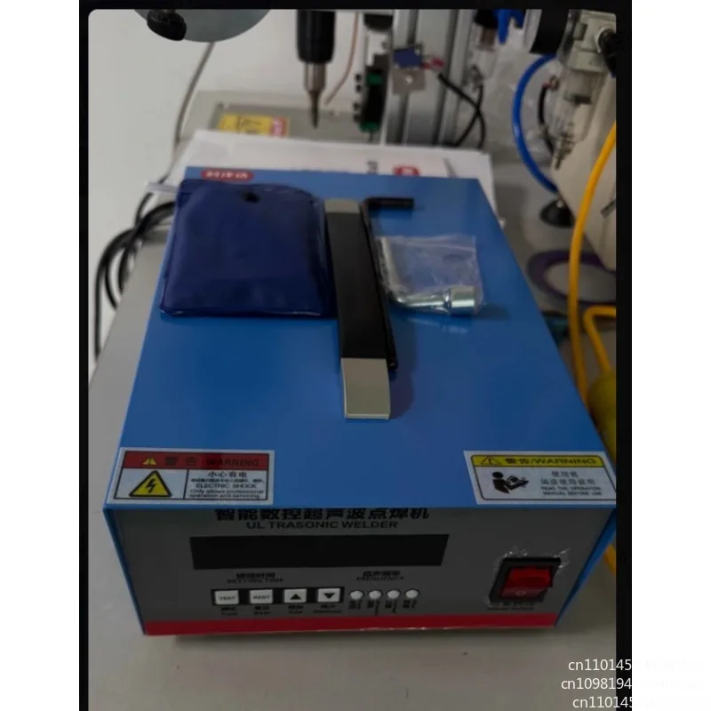 35K plastic welding hand-held ultrasonic spot welding machine positioning point melting and ironing machine