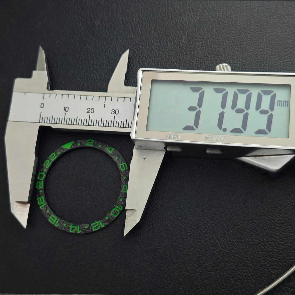 38mm*30.6mm Schräger Keramik-Uhrenlünette Uhrengehäuse Ersatz-Zubehör Taucher GMT Imitations-Kohlefaser-Textur Ring Uhren Herren – Detail 6