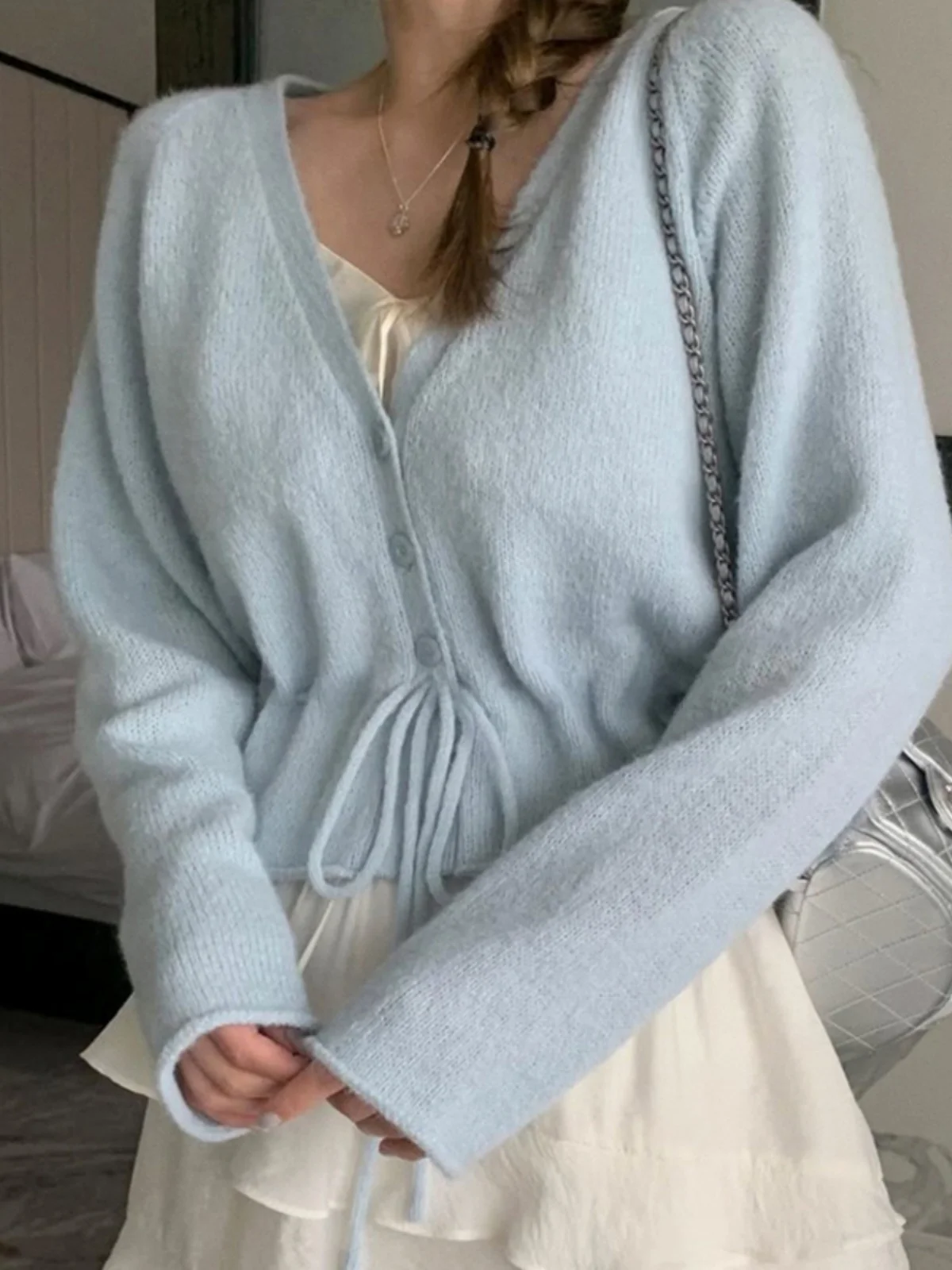 Suéter de Punto de Manga Larga con Cuello en V y Corte Entallado para Mujer, Moda Primavera, Estilo Coreano Chic con Cinturón