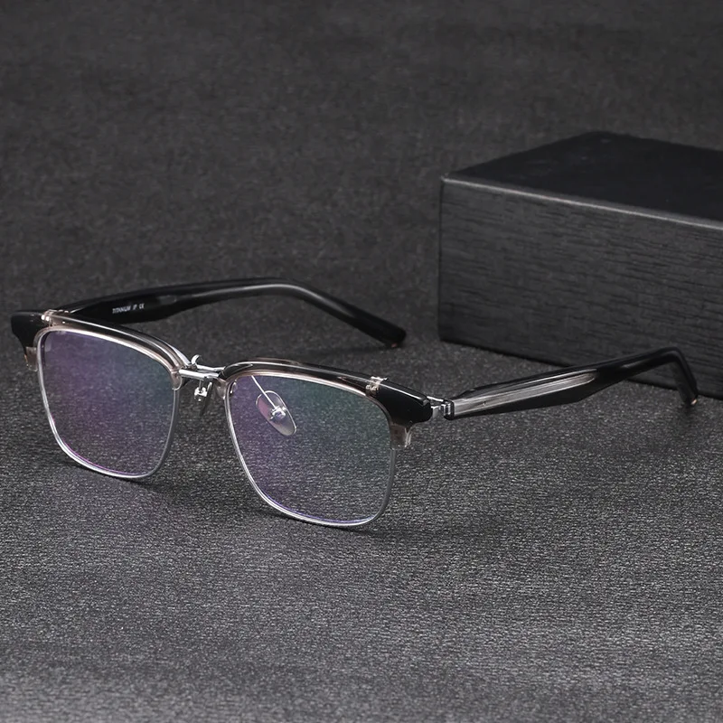 Half-frame Reversible Glasses Flip Myopia Glasses Men Can Be Equipped with Anti-blue Flat Optical Glasses with Degrees.