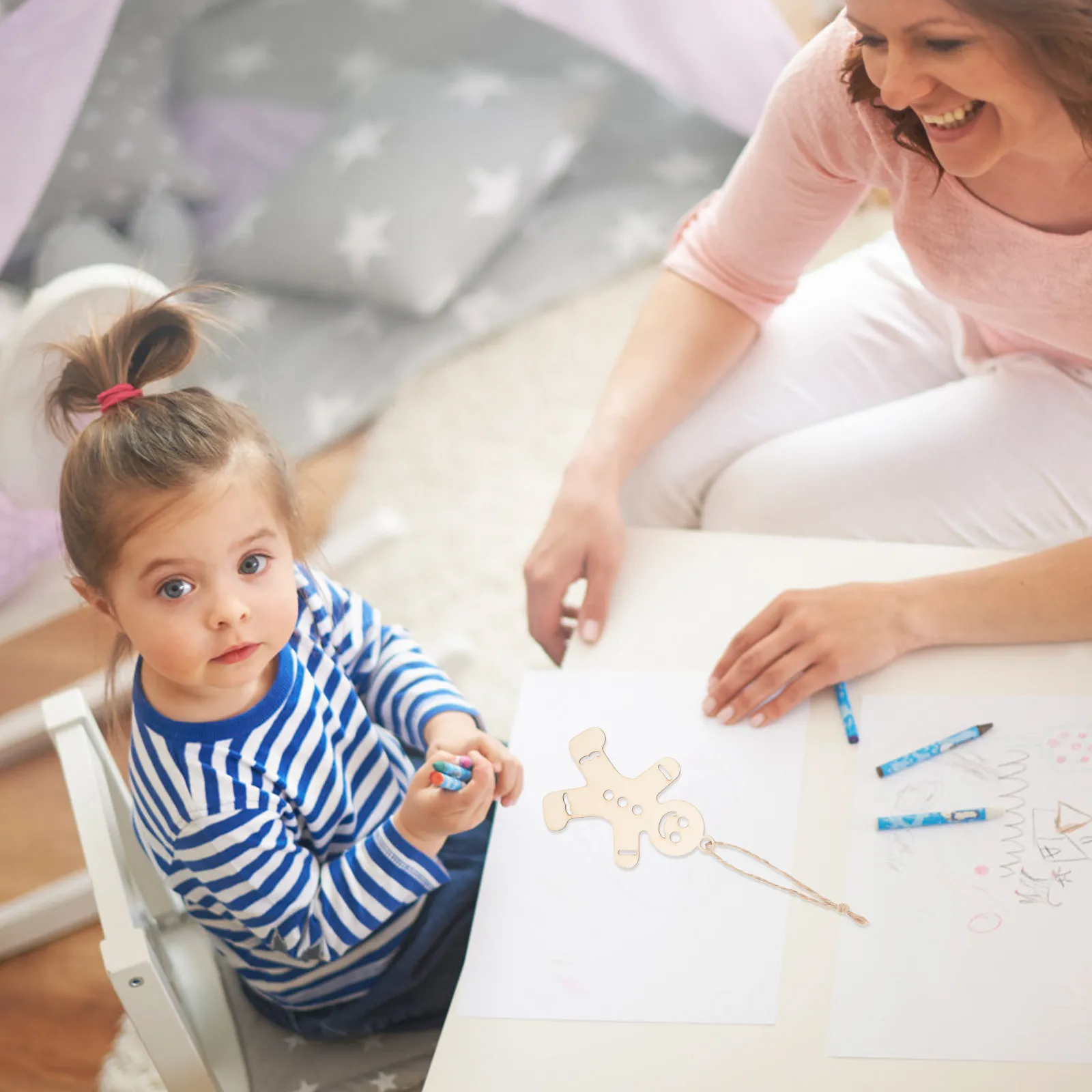 

100 шт. деревянных заготовок в форме пряничных человечков, неокрашенные, для рождественских подвесных украшений, декор для вечеринок, для окон, стен, потолков