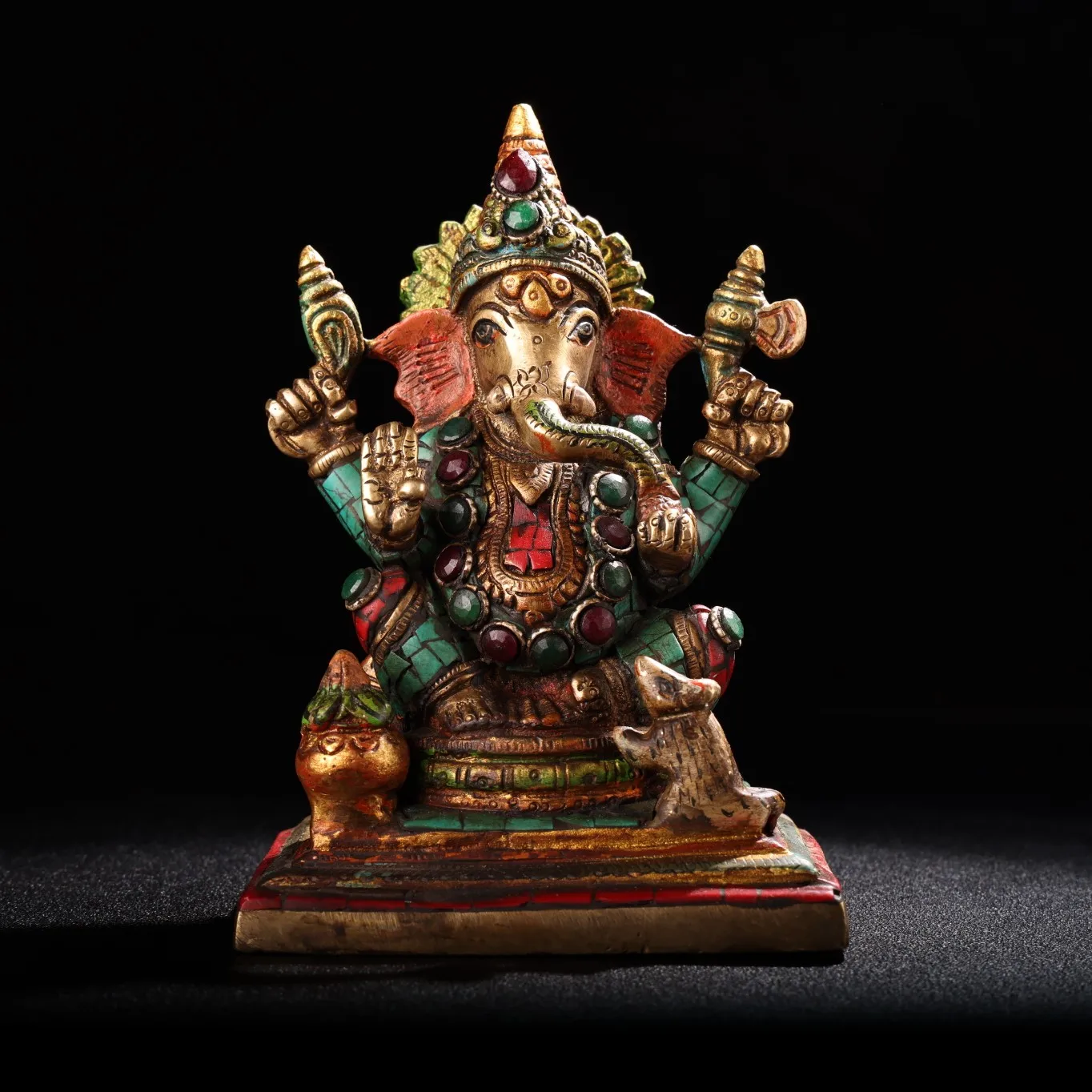 

6"Tibetan Temple Collection Old Bronze Outline in gold Painted Gem Turquoise Ganesha Elephant Trunk Worship Hall Town house