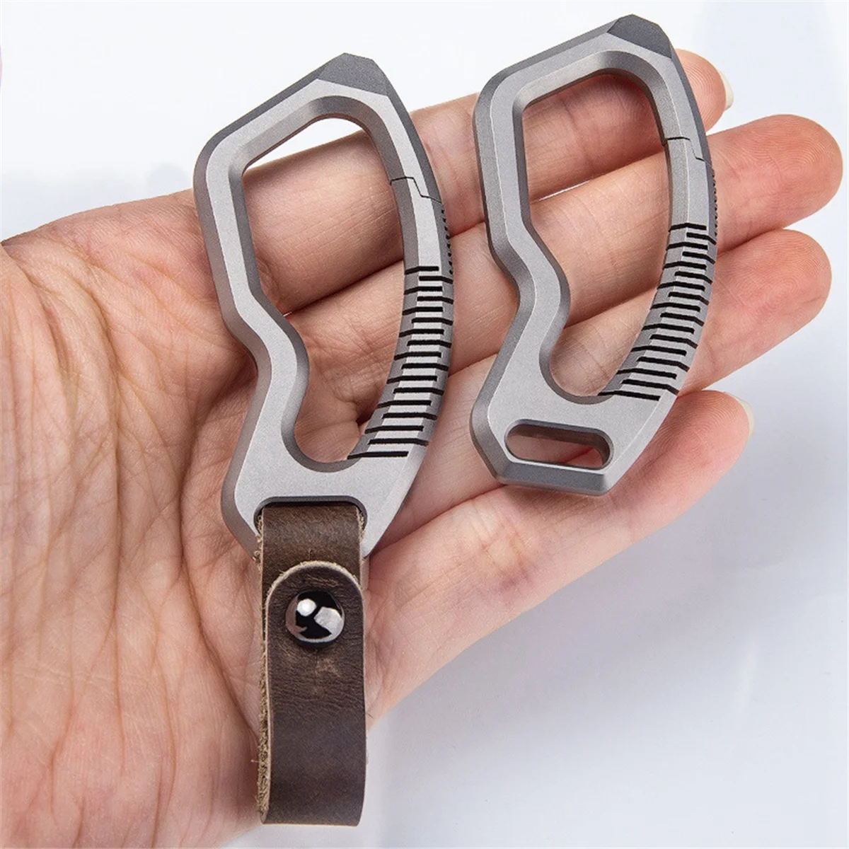 Titanium Alloy Keychain Multifunctional Car Key Bag Pendant Crowbar Bottle Opener Tool