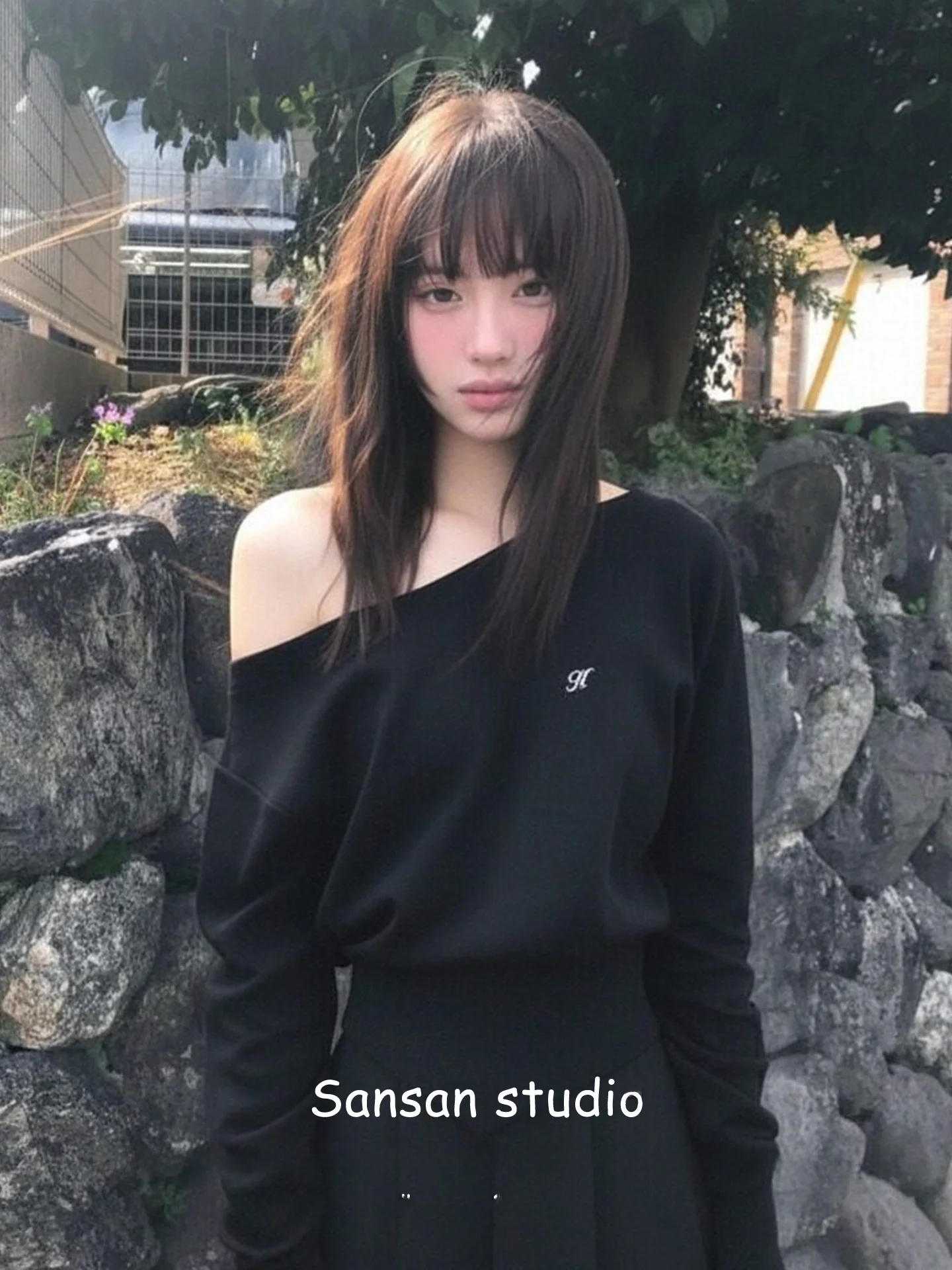 

American Sle Hot Girl Bla Asymmetrical oulder Sweatirt Women Early Spring Sports Casual Long Sve Slimming Top