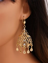 Middle Eastern Bride Wearing Earrings Morocco Popular Jewelry Love Shape Jewels