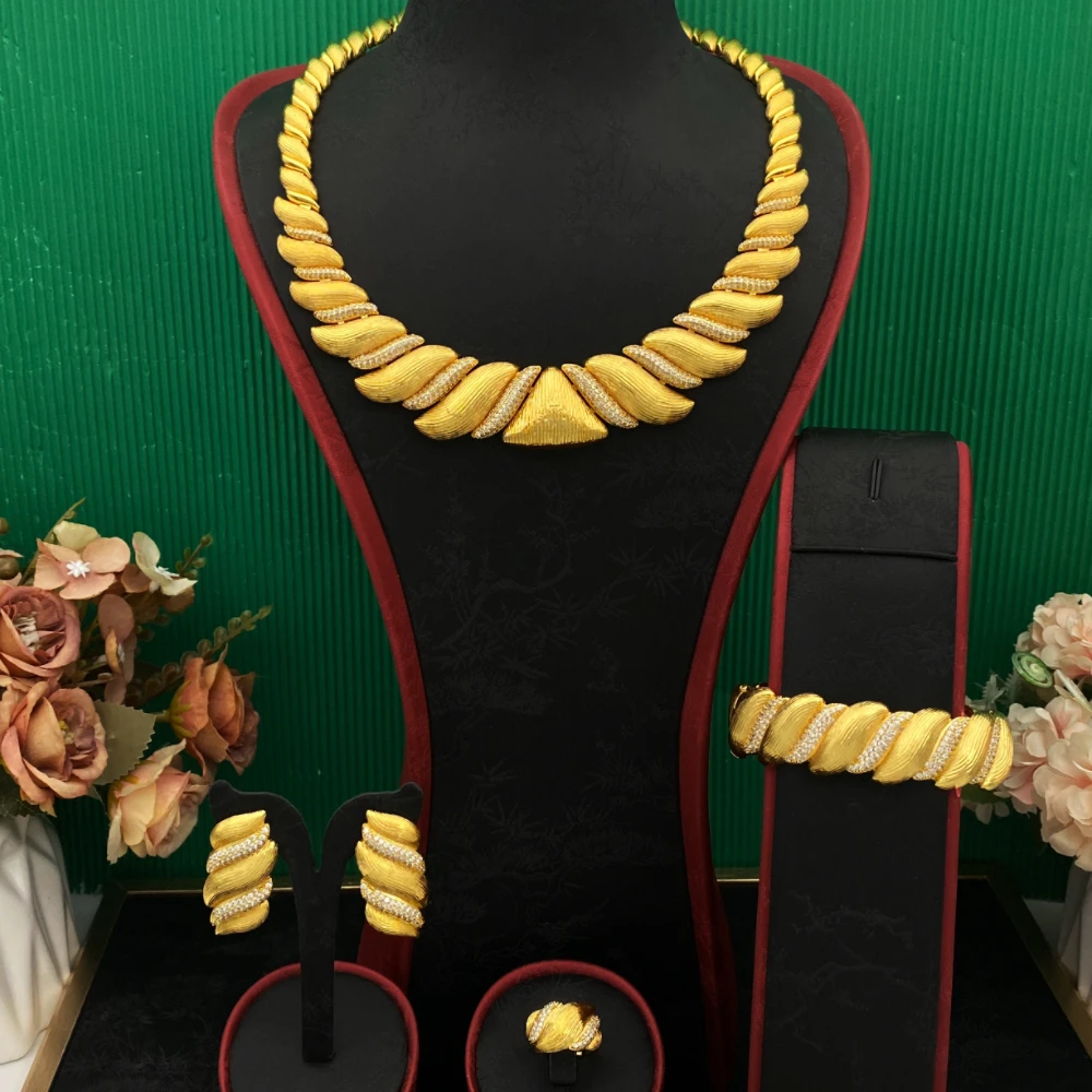 

JRH Luxury Micro Inlaid Zircon Gold Plated Copper Set Dubai Style Bridal Wedding Party Necklace Earrings Ring Bracelet Set