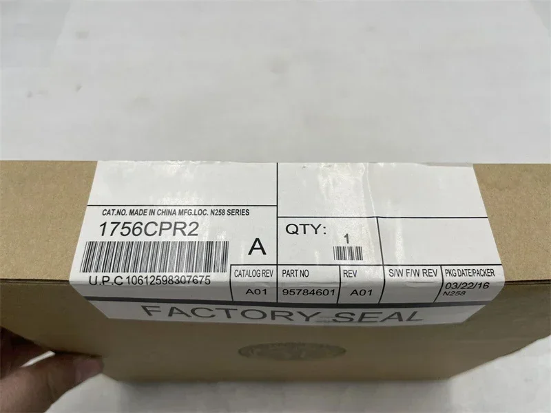 Original New In Stock 1756-CPR2 ControlLogix Redundant Supply Cable One Year Warranty