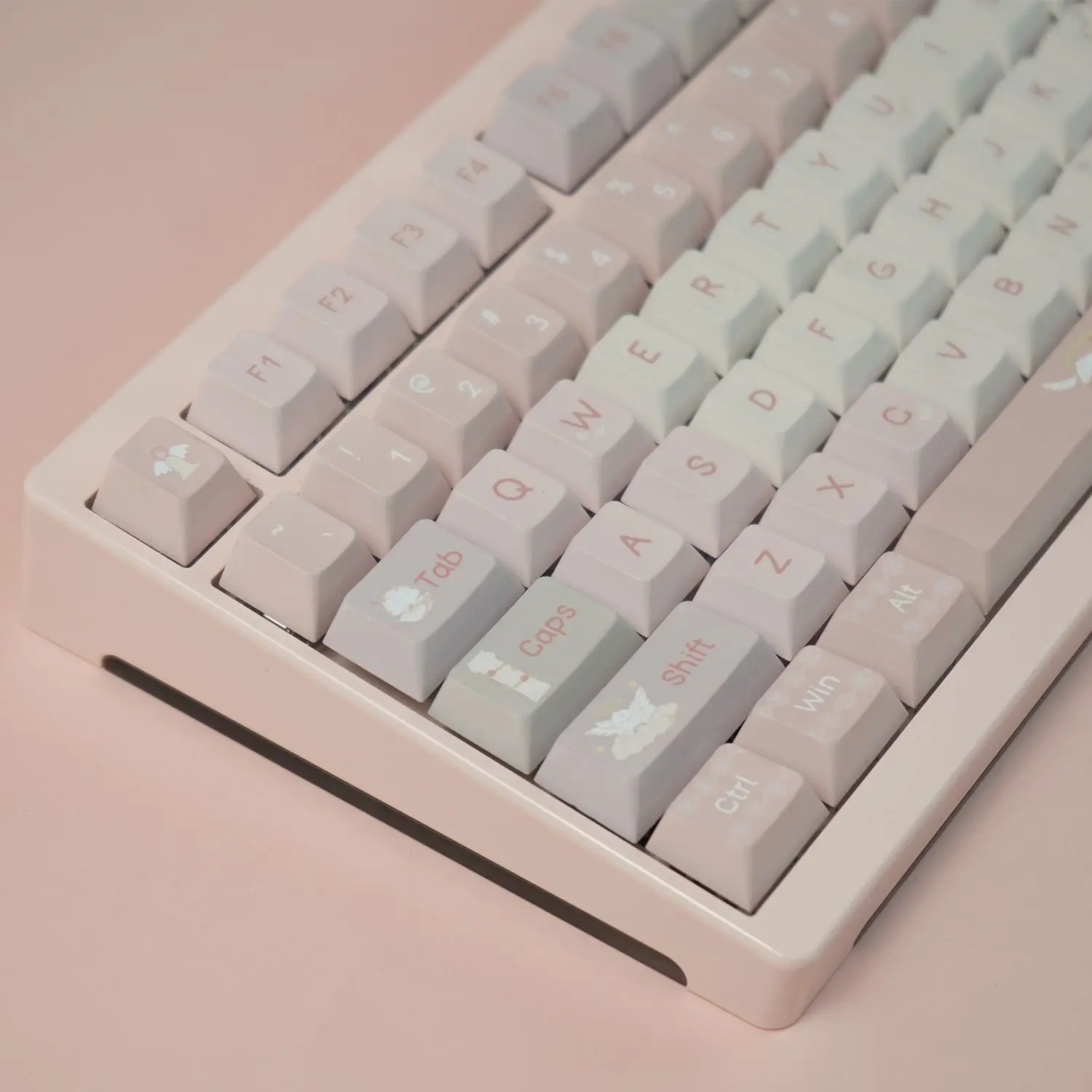 

Soft Mist Angel Theme Keycaps Cherry Profile PBT Sublimation Mechanical Keyboard Caps Cute Lamb & Bunny Pinkish Purple Keycap