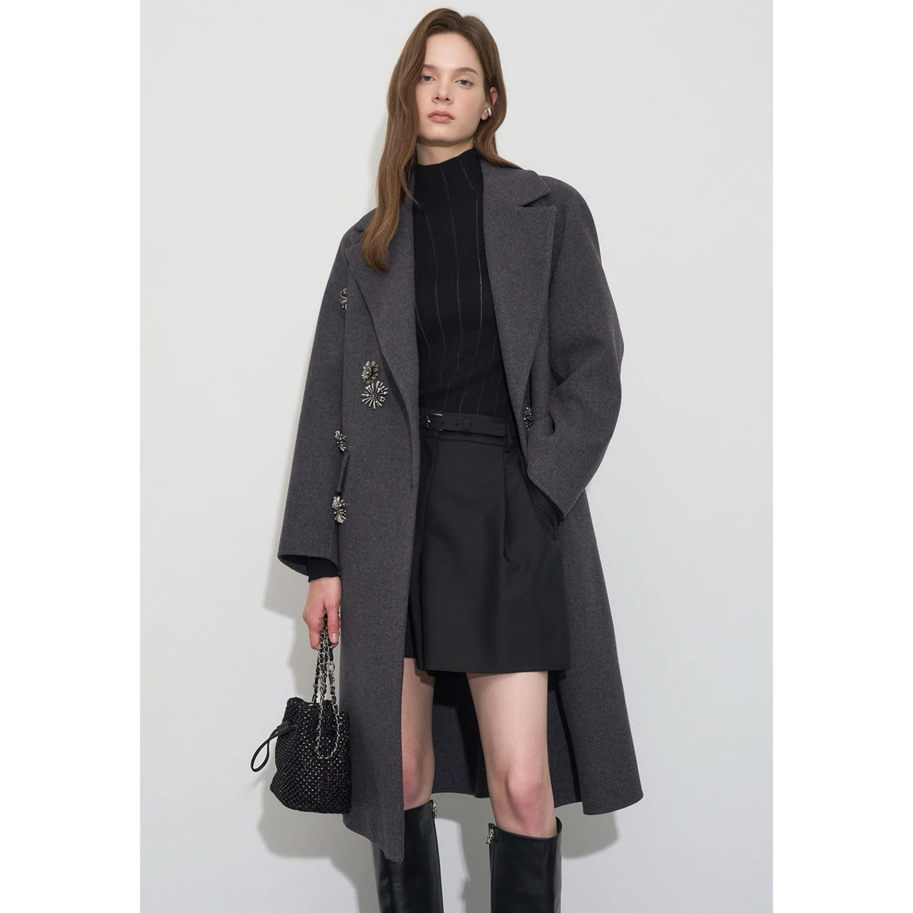 

OBZ25 зимнее роскошное пальто-бомеры, металлическая брошь с цветком, двухрядные пуговицы, воротник с элементом, универсальный модный воротник для поездок на работу