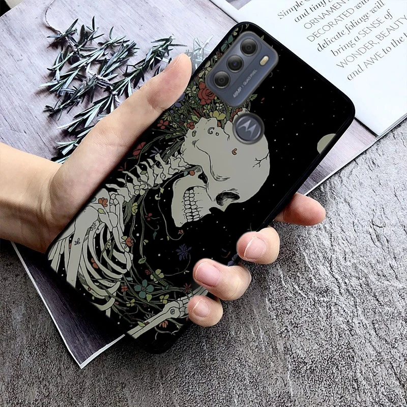 Skeleton Art Phone …