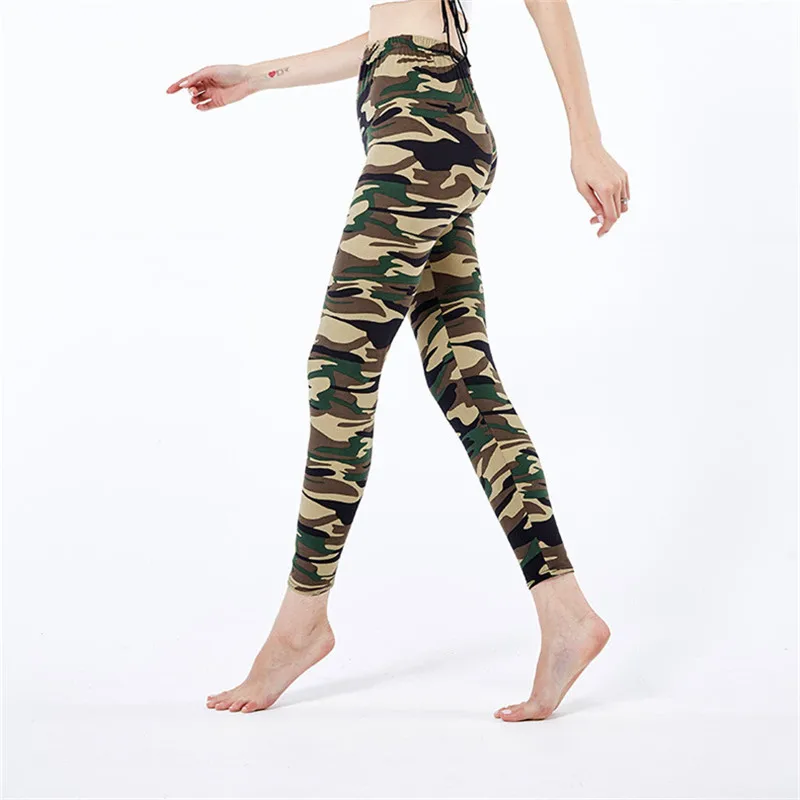 LJCUIYAO-Leggings elásticos con estampado de camuflaje para mujer, pantalones informales de Fitness, Leggings con estampado de belleza de dibujos animados de cintura alta