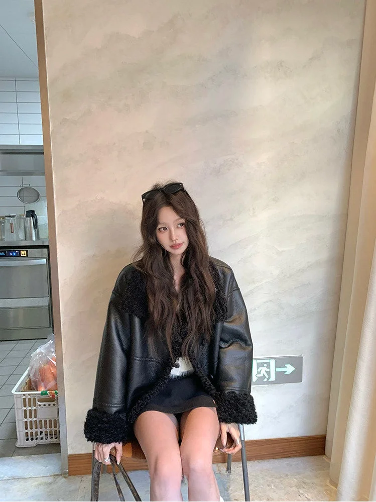 

Уникальная двусторонняя теплая модная универсальная женская зимняя хлопковая куртка в стиле ретро в американском стиле, свободная посадка, длинный све