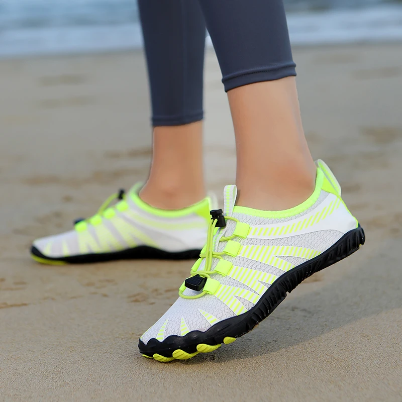 

Men's Summer Aqua Shoes Multi Functional Quick-Dry Non-Slip Hot Selling Water Shoes Outdoor Beach Breathable Swimming Shoes