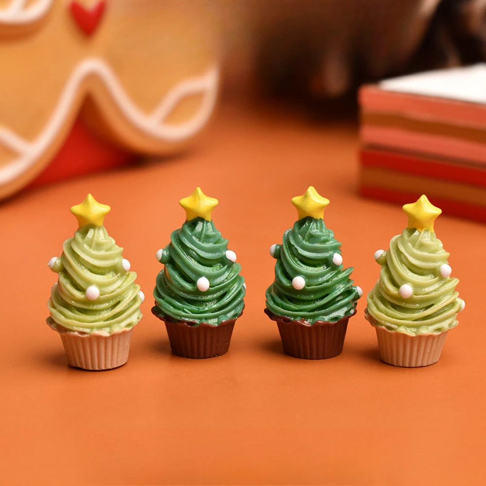 

100pcs Cute Simulated Christmas Cake Miniature Craft for Home Decoration Dollhouse DIY for Jewelry Pendant Making phone Case