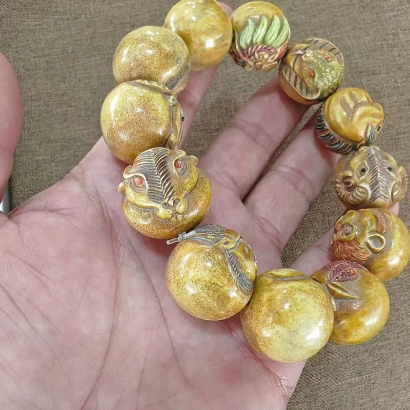 Vintage Ethnic Fortune Talisman Bracelet Unisex Retro Old‑look Carved Multi‑totem Pattern Beads Spiritual Hand Jewelry