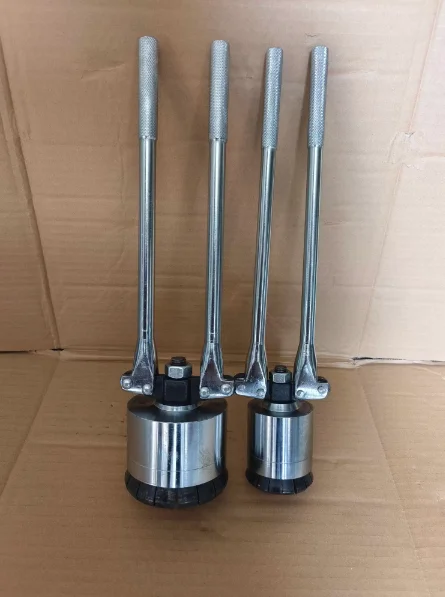 1set 200L Oil Drum Cap Sealing Tools 35mm and 70mm Manual Iron Barrel Gripper Oil Drum Sealer Clamp Capper