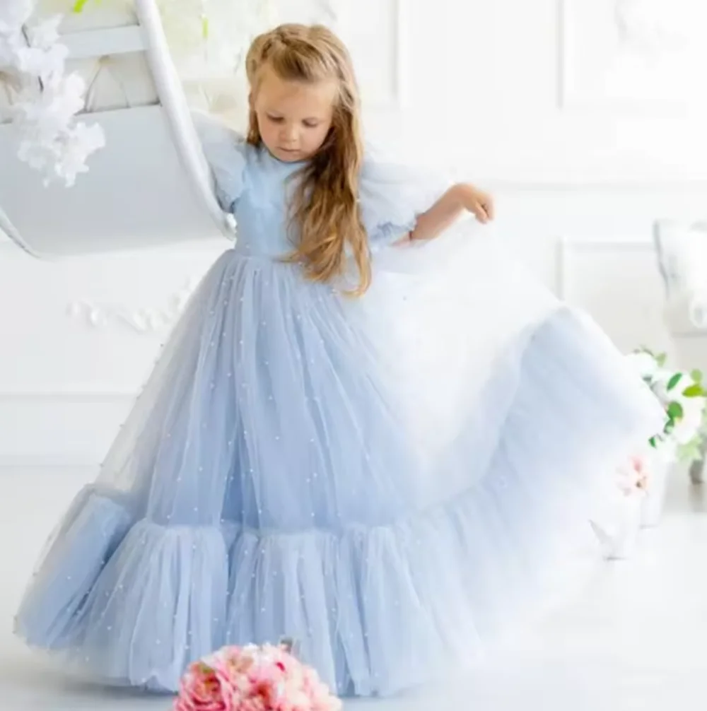 Aangepaste bloemenmeisjesjurk hemelsblauwe tule parels met striklint korte mouw voor bruiloft verjaardagsfeestje prom banketjurk