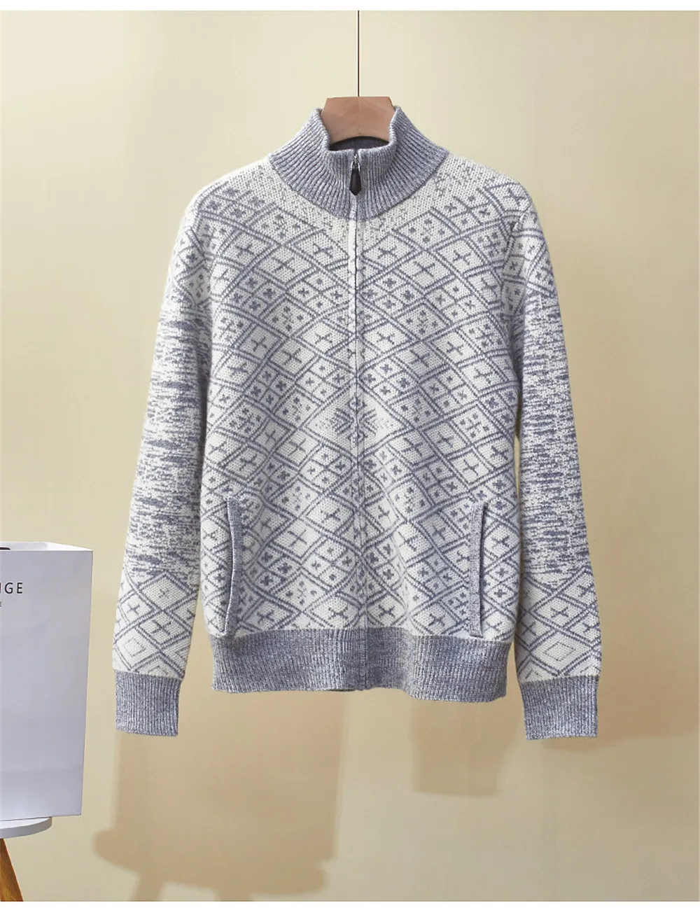 

25Winter Stand up Collar Contrasting Loose Diamond Grid Zipper Warm Cashmere Blend Casual Thick Women's Coat