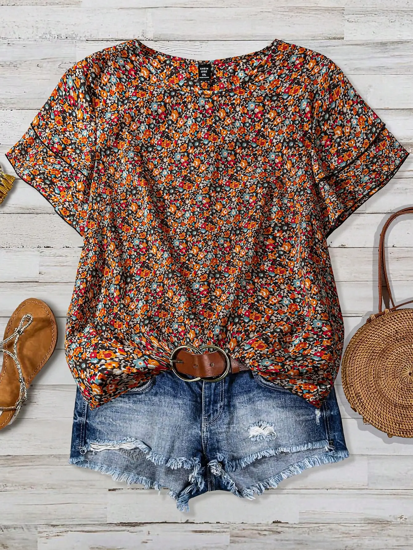 

Plus Size Women Ditsy Floral Ruffle Sleeve Casual Blouse For Everyday Wear