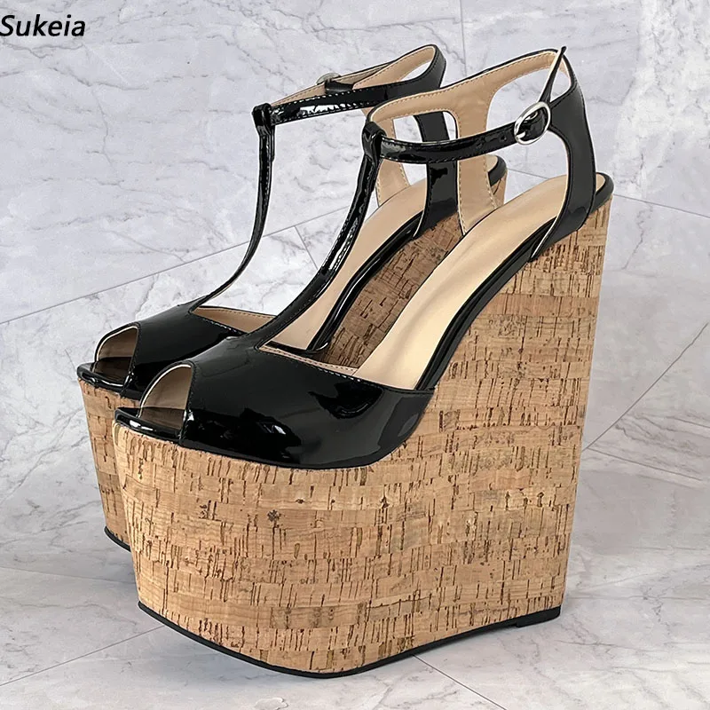 

Sukeia женские блестящие босоножки ручной работы на платформе с пряжкой и ремешком на танкетке, черные вечерние туфли с открытым носком, женские размеры США, большие размеры 5-15