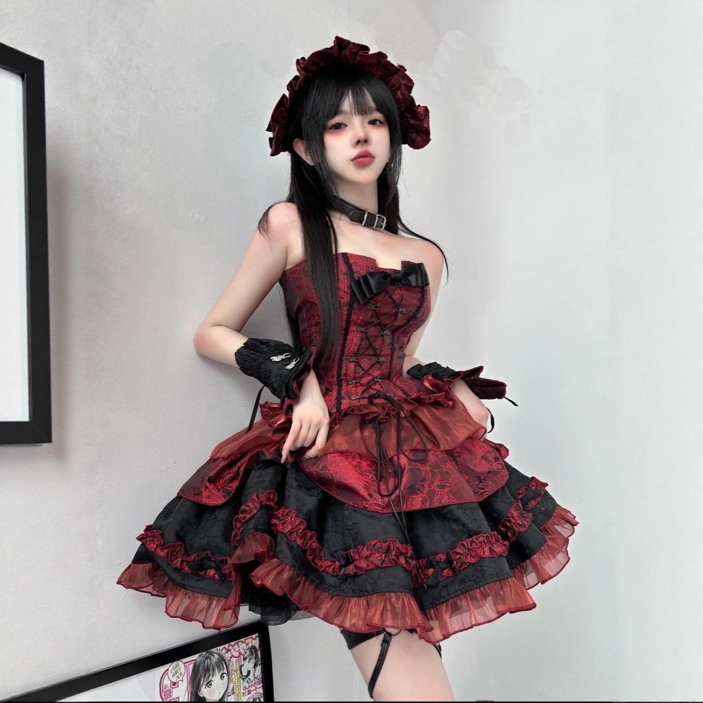 تنورة لوليتا لوليتا باللون الأحمر من Loween Fibone ter طقم أورم للمدرسة الحلوة للسيدات لخريف 2025 #2