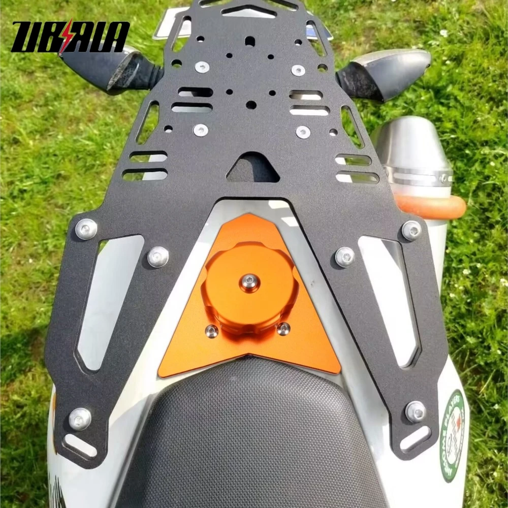 Motorcycle CNC For 690 SMC SMCR Enduro R Enduro 690 2008-2018 Gas Oil Fuel Tank Cap Cover Fuel Filler Neck 690SMC 690Enduro