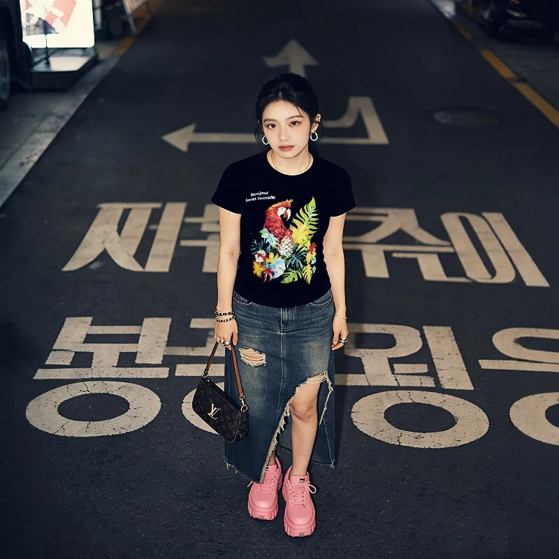 Original Design European Fashion Star Coral Print Black Long Velvet Cotton Women's Short Sleeve T-Shirt Trendy Streetwear