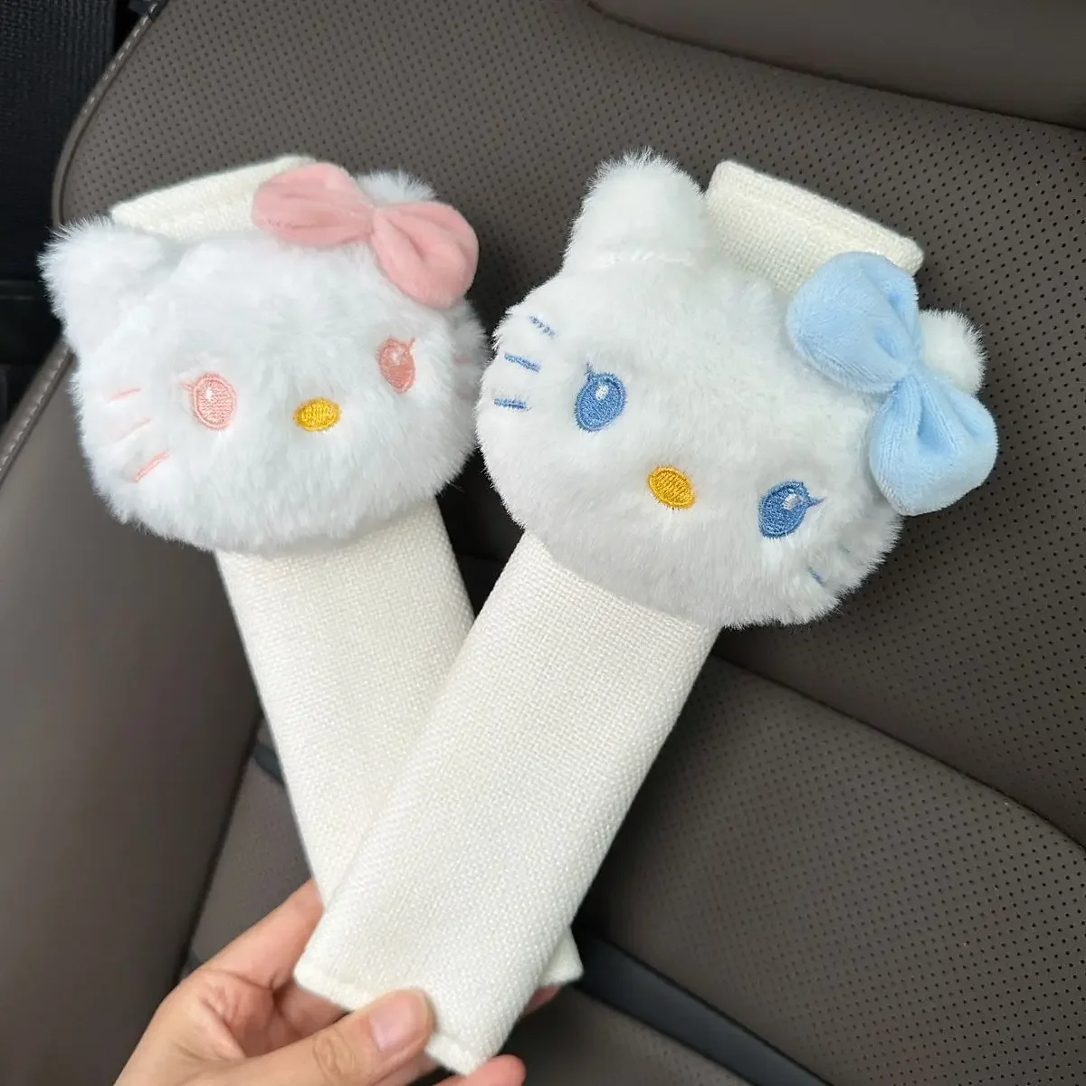 2pcs Sanrio Kawaii Hello Kitty Plush Car Seat Belt Shoulder Protector Anime Cartoon Anti-stranglehold Safety Belt Shoulder Strap