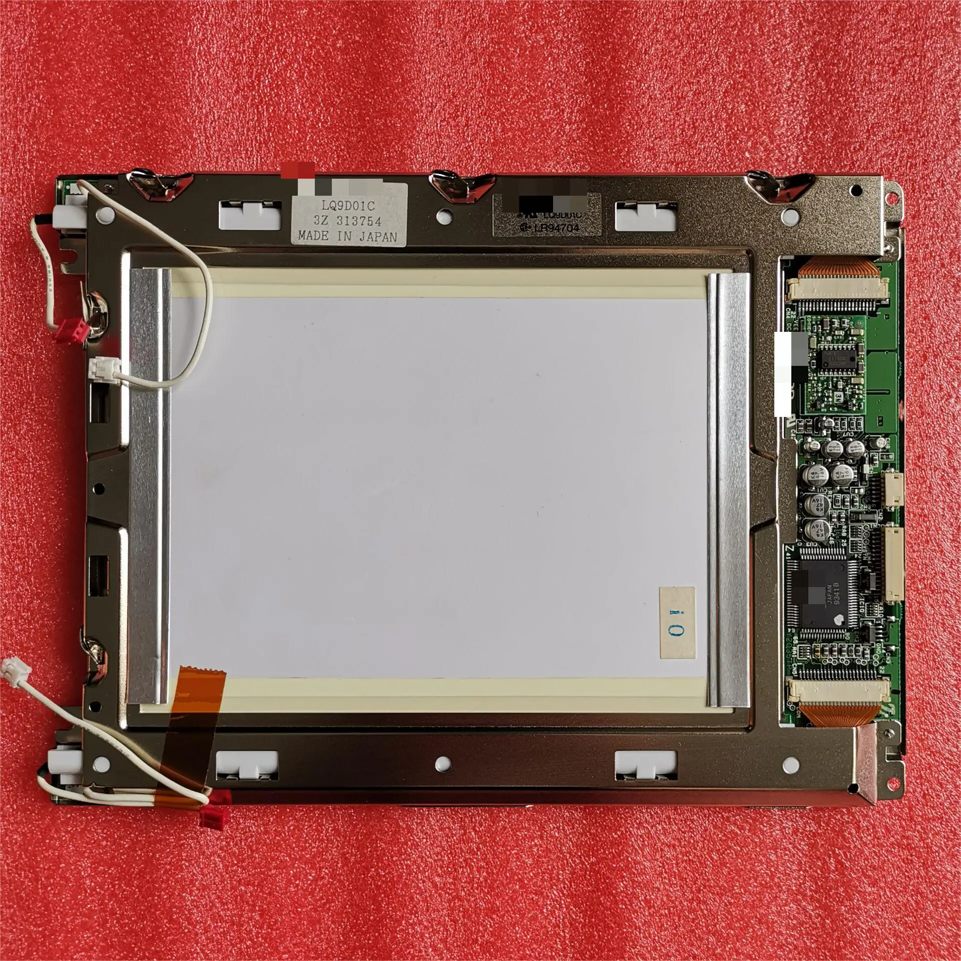 

LQ9D01C 8.4 inch LCD DISPLAY PANEL