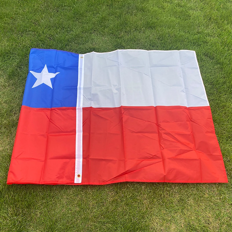 Aerlxemrbrae flag 90*150cm Chile Flag 100% Polyester Banner with 2 Grommets for Hanging