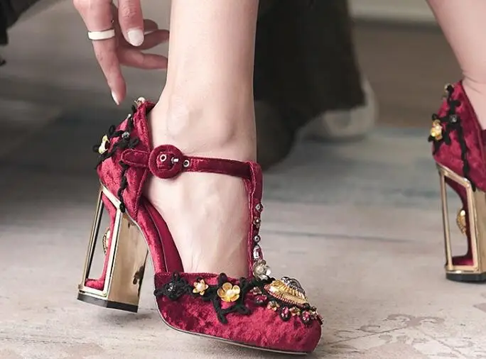 Women Retro Black Burgundy Red Blue Cloth Floral Pearl Bling Crystal Rhinestone Round Toe Pumps Metal Block Heel Banquet Shoes