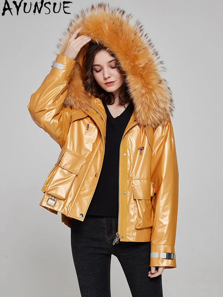 AYUNSUE Rex-Kaninchenfell-Parka für Damen, 2025, echtes Fell, neu in Mänteln, Damen-Winterkleidung, warmer Waschbärpelzkragen, μри RSSavera