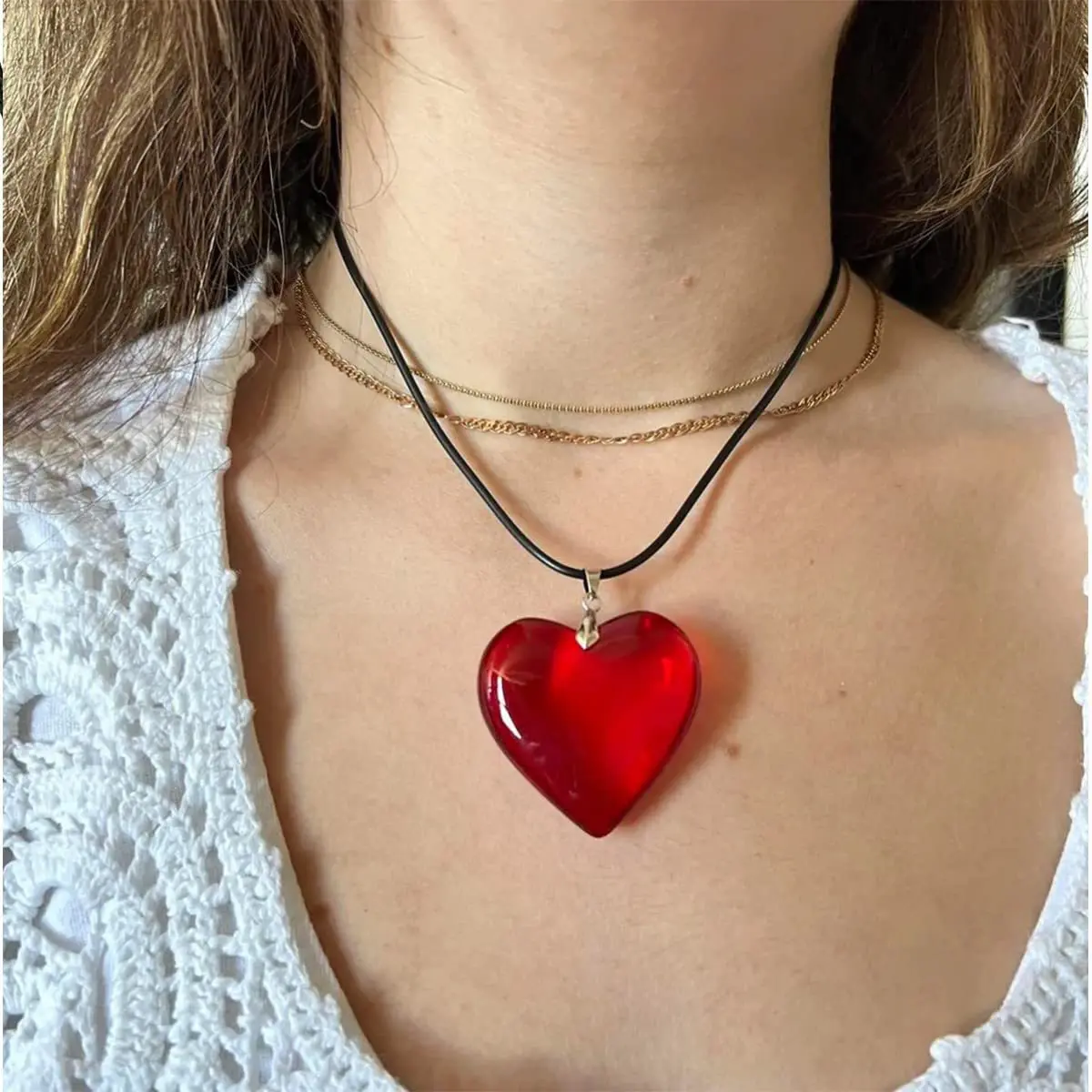 

New Cute Red Bright Heart Pendant Fashion Healing Necklace for Women Charm Jewelry Simple Valentine's Day Gift