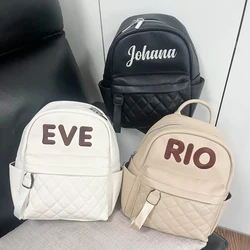 Mini Mochila com Nome Bordado para As Mulheres, PU Pequena Bolsa, Mochila De Viagem Nome Personalizado, Bonito Bookbags