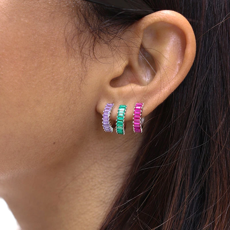 2022 Trendy Minimal Colorful Crystal Zircon Hoop Earring Simple Round Huggie Earring For Women Piercing Jewelry Boucle D’oreille