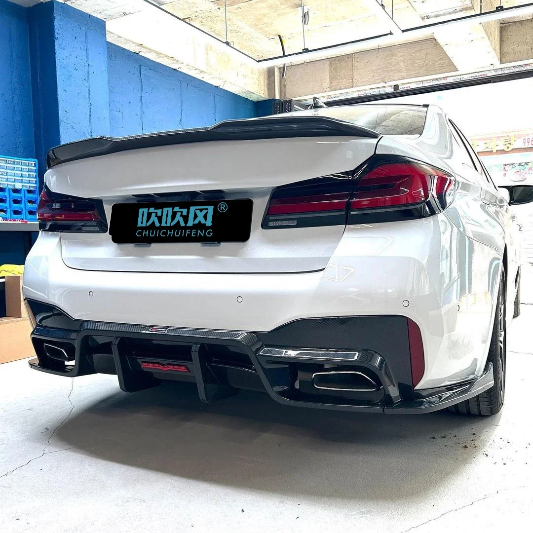 Real Dry Carbon Fiber Car Rear Bumper Diffuser for BMW M5 F90  Rear Splitters Spoiler Back Lip Upgrade Body Kit