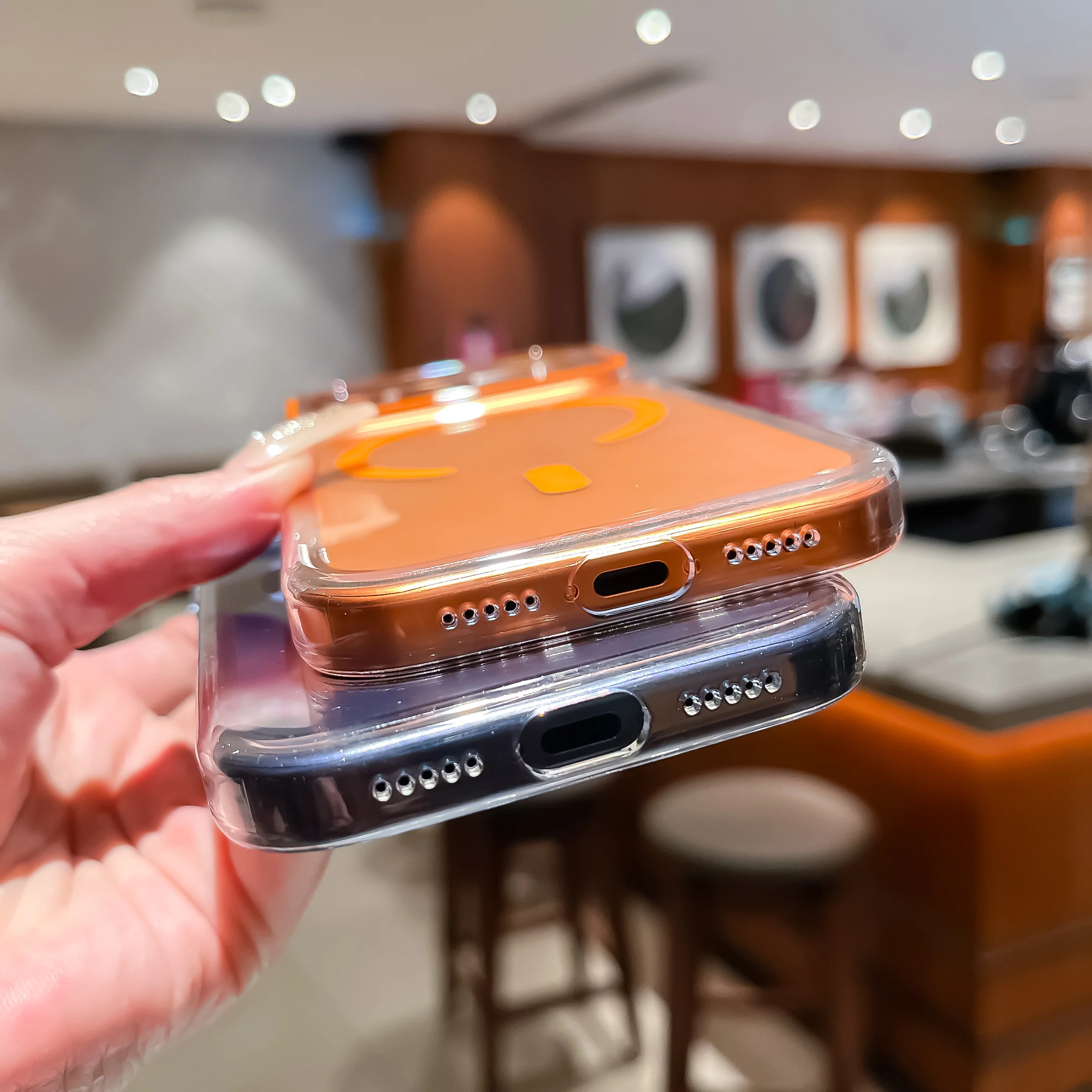 เคสโทรศัพท์แบบแม่เหล็กไร้สาย Magsafe หรูหรา สำหรับ iPhone 17 Air 16 15 14 Plus 13 12 Pro Max  วัสดุ PC ผิวด้าน ป้องกันการกระแทก