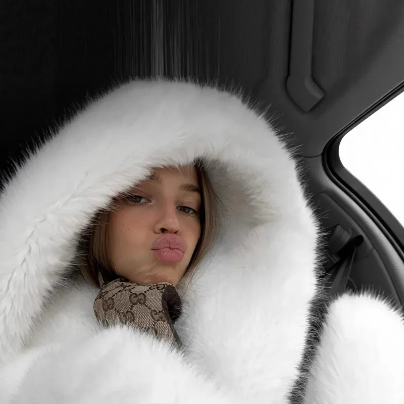 Shpmishal American Fashion Solid Color Hooded Faux Fur Winter New Street Trend Loose Warm Jacket Female Clothing
