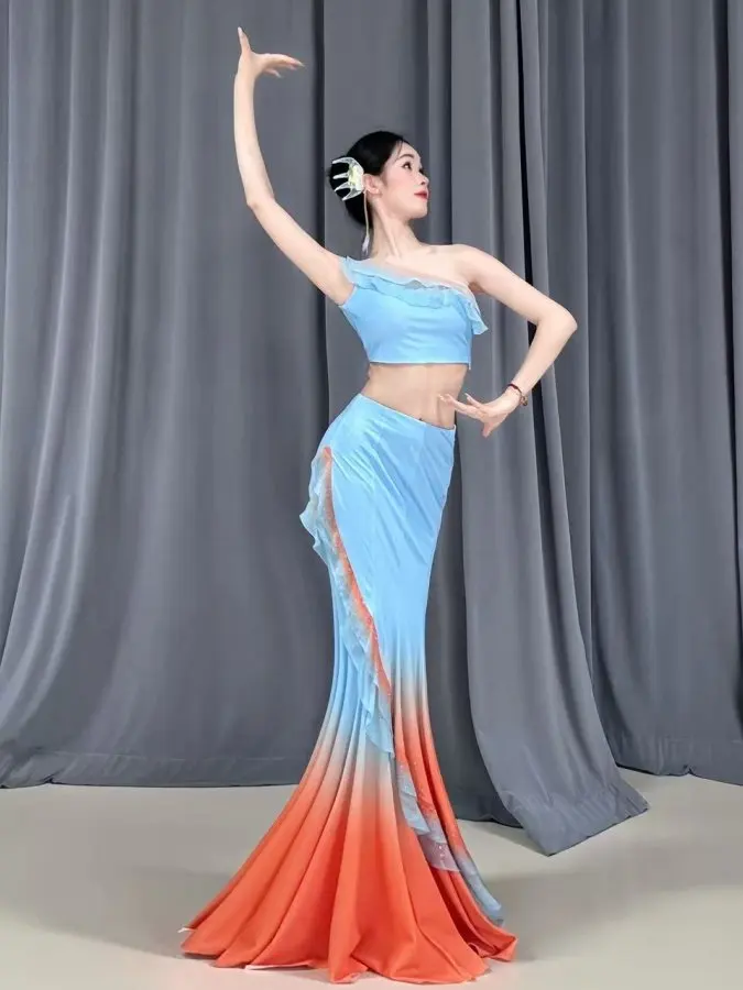 Women Dai Nationality Dance Wear Fringed Crop Top Layered Gradient Long Skirt for Dance Training Recital and Shooting