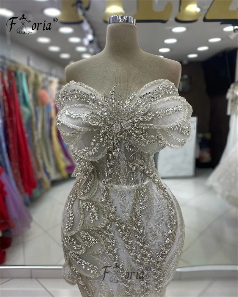 Gorgeous White Crystal Stones Celebrity Dress Strapless Applique 3D Petal vestidos de fiesta elegantes 2024 Wedding Party Gown