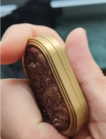 Leyang brass version grip without K push card EDC stress relief toy