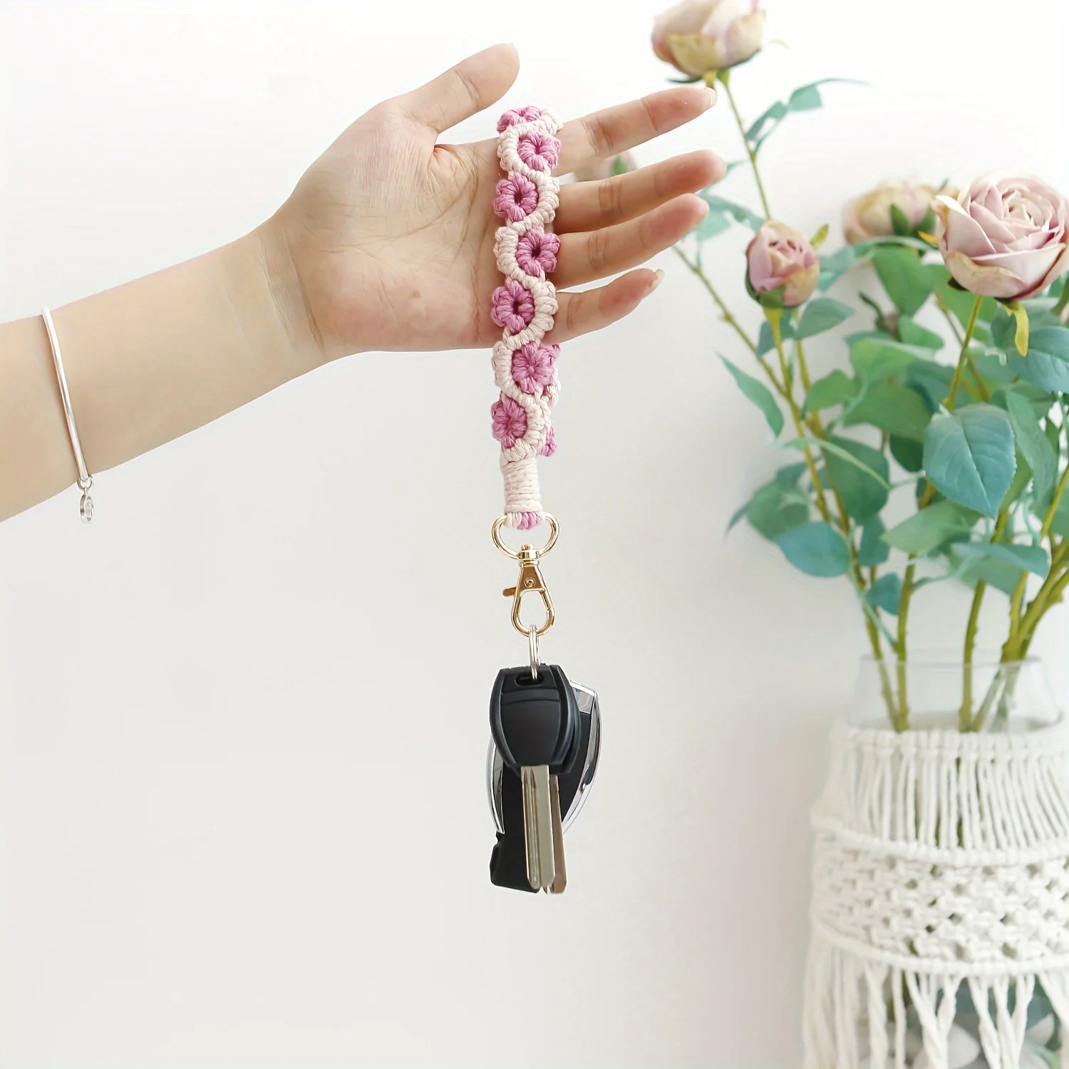 Mobile Phone Lanyard Braided Two-Color Roses Wrist Strap Keychain Lanyard for Wallet Keys Keychain Hanging Rope Cell Phone Strap