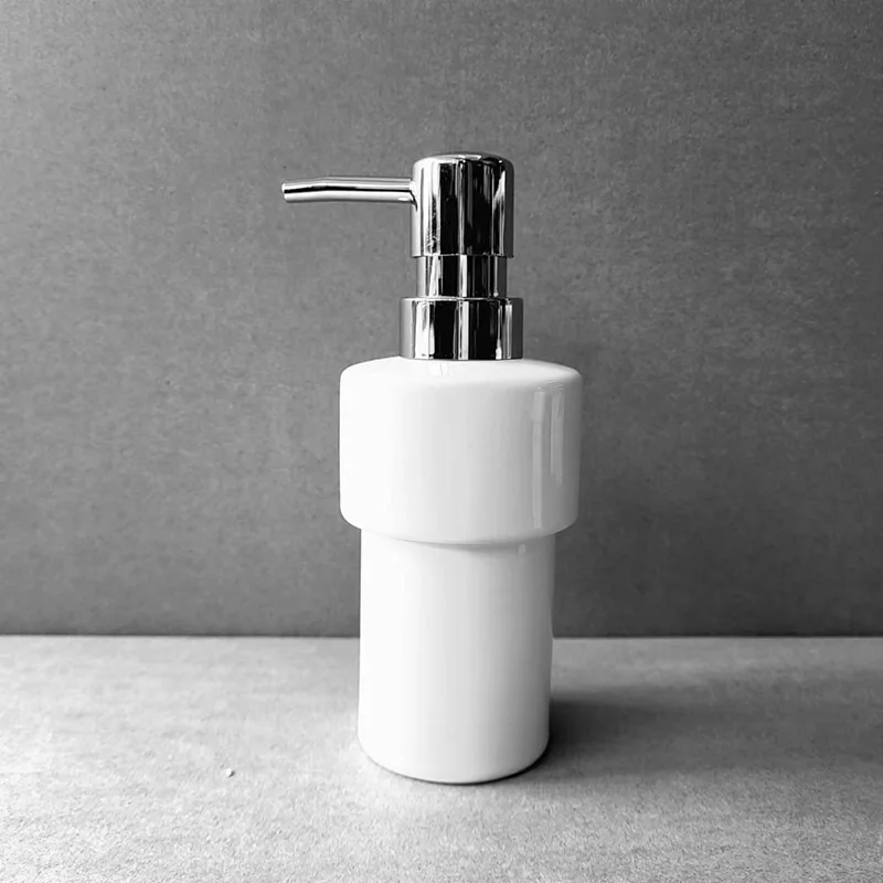 Shampoo Empty Bottle Cosmetic Cream Lotion Containers Press Bottles Liquid Soap Dispenser Shower Bathroom Accessories YT-2015