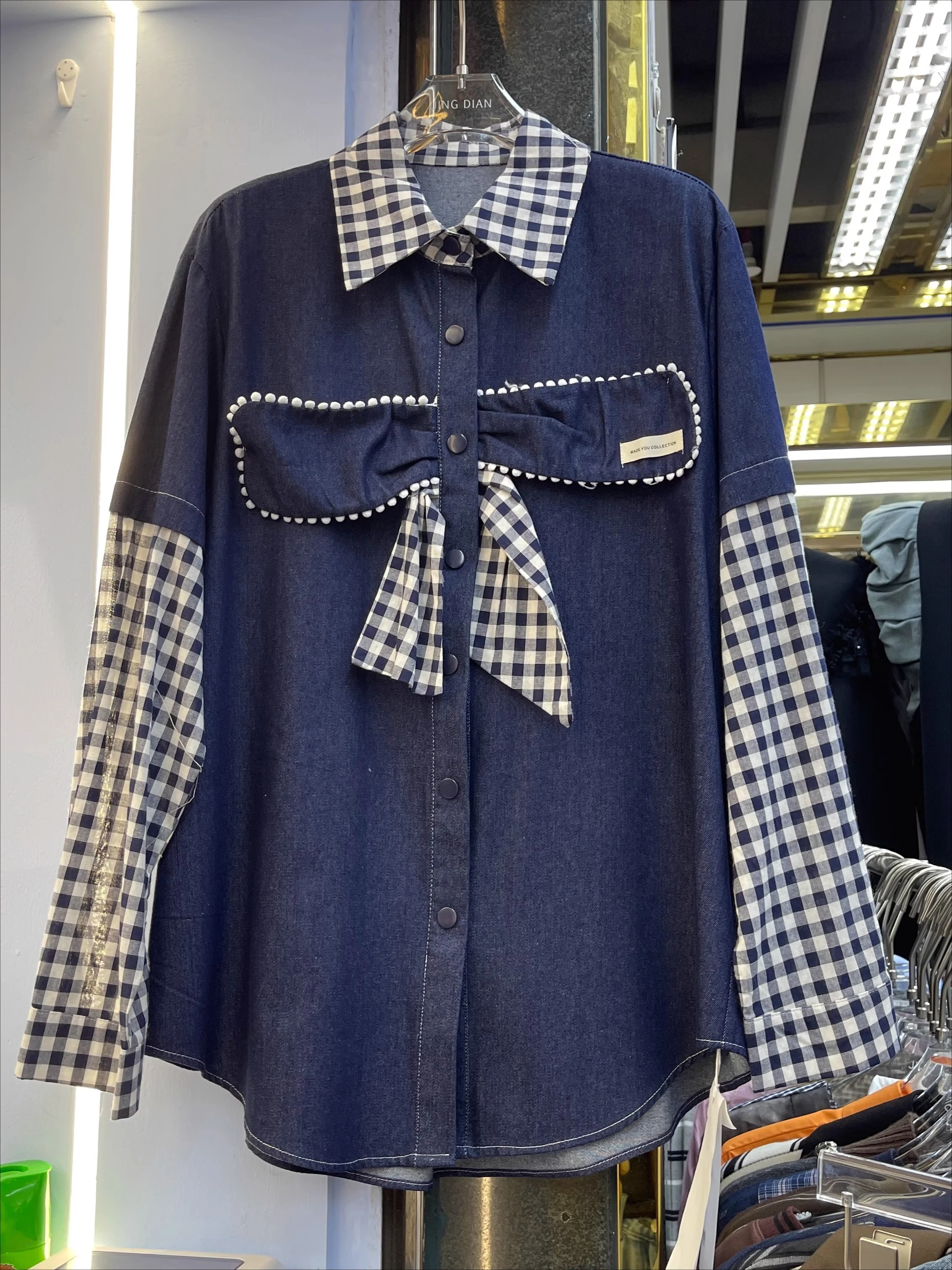 Europejska, uniwersalna, wyszczuplająca koszula robocza damska w kratę z kokardą, w stylu color-block, luźna kurtka, modna.