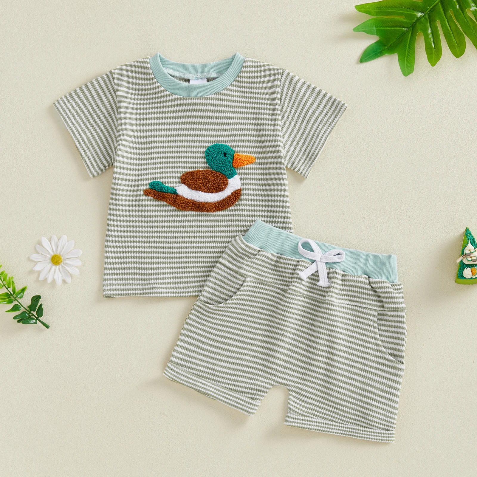 

Infant Baby Girl Romper Set Floral Print Ruffle Sleeveless Bodysuit and Shorts 2 Piece Cotton Blend Outfit