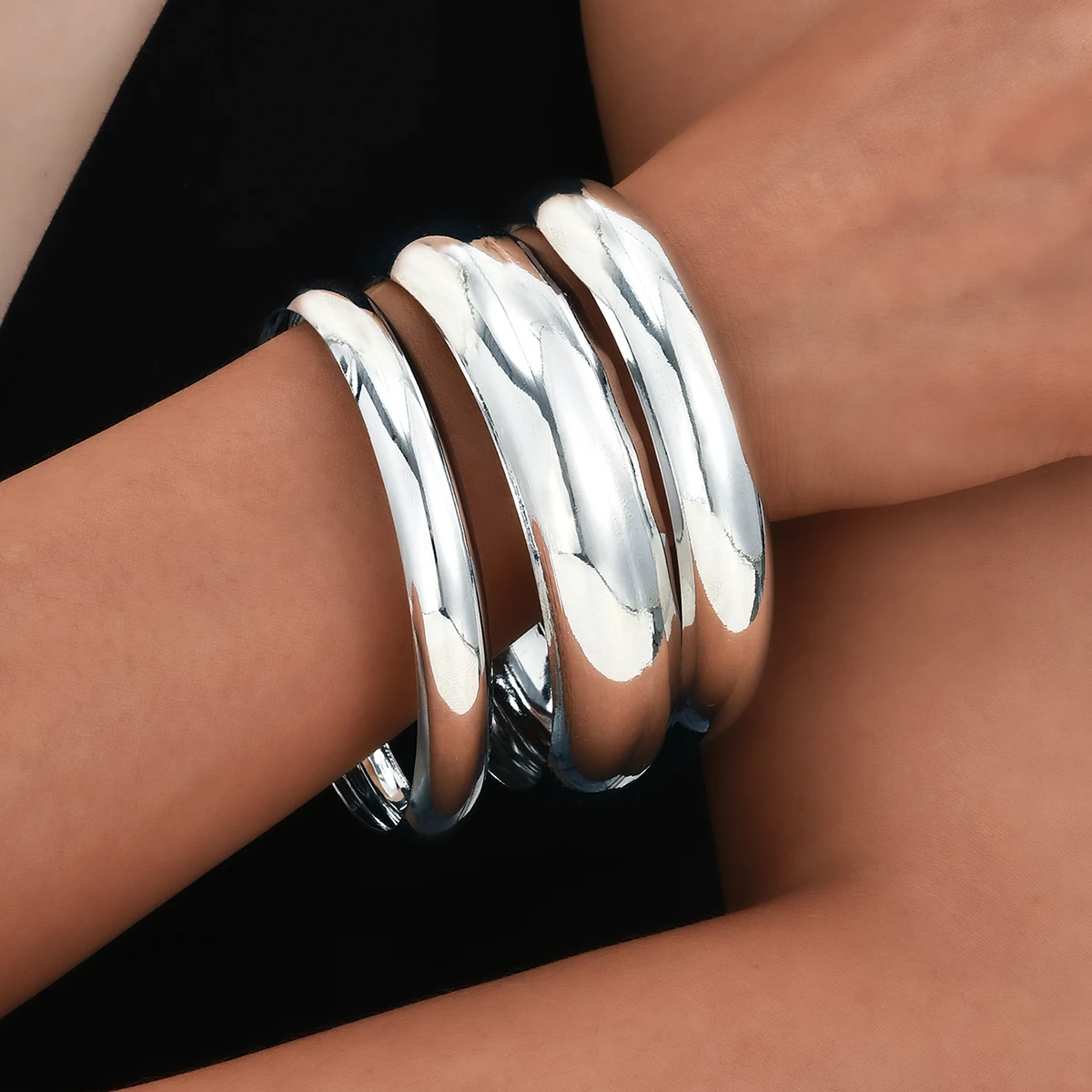 3Pcs/Set Punk Classic Chunky Wide Bangles for Women Exaggerated Metal Silver Color Smooth Bracelets Wedding Jewelry Accessories